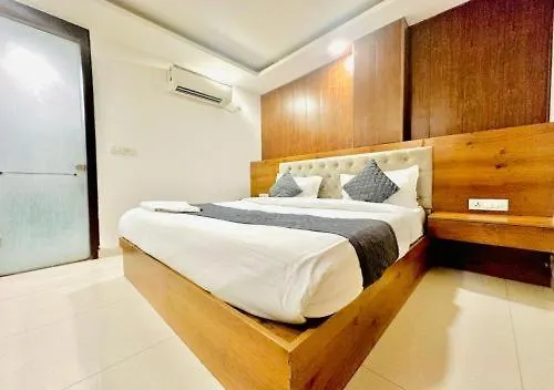 Hotel Konark Stay Near Igi Airport New Delhi