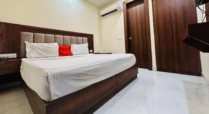 Hotel Konark Stay Near Igi Airport New Delhi