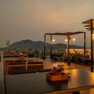 The Courtyard - Beyond Bar & Club 4*, Udaipur India